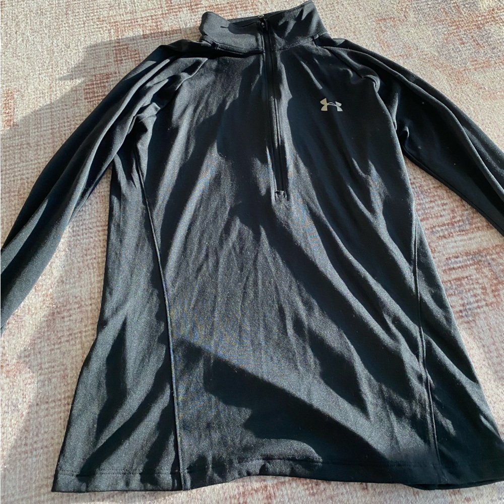 Under Armour Black Performance Pullover